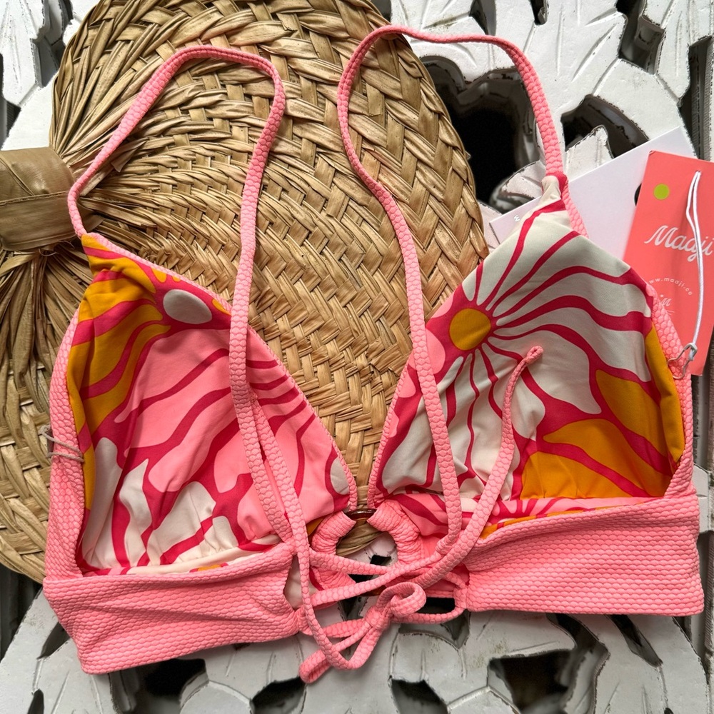 πΈπΈ MAAJI πΈπΈ REVERSIBLE FLORAL BIKINI SWIM TOP - Picture 7 of 13
